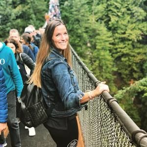 Meet your Posher, Lauren